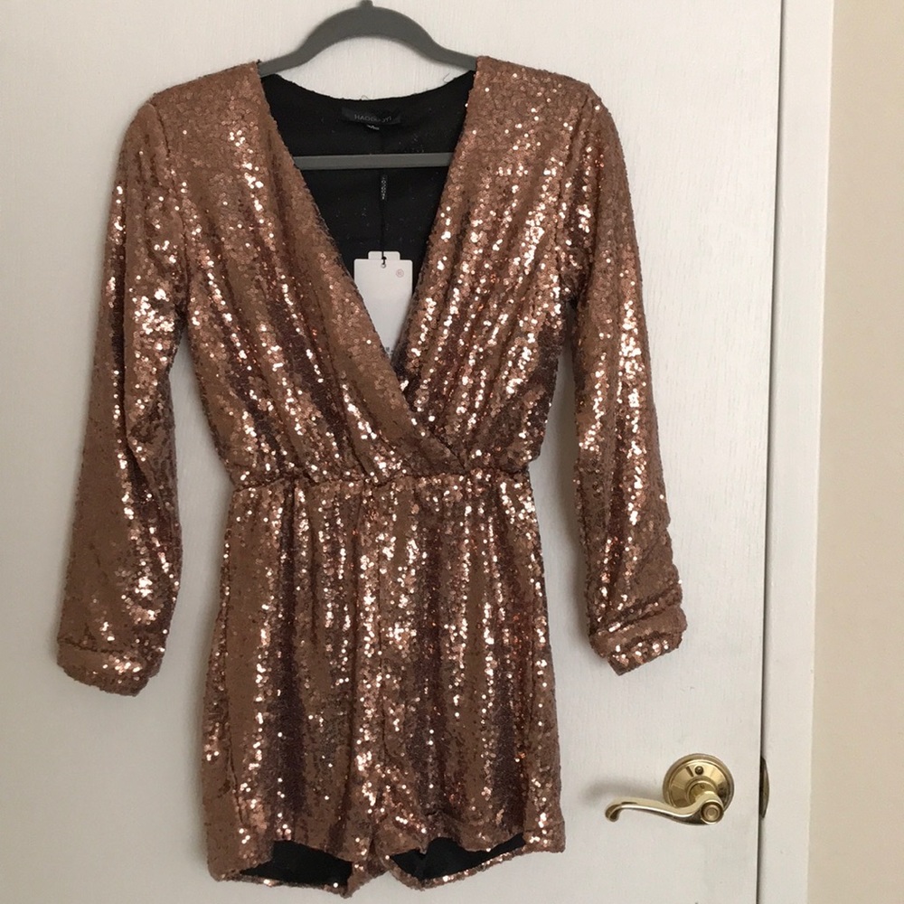 Gold jumper